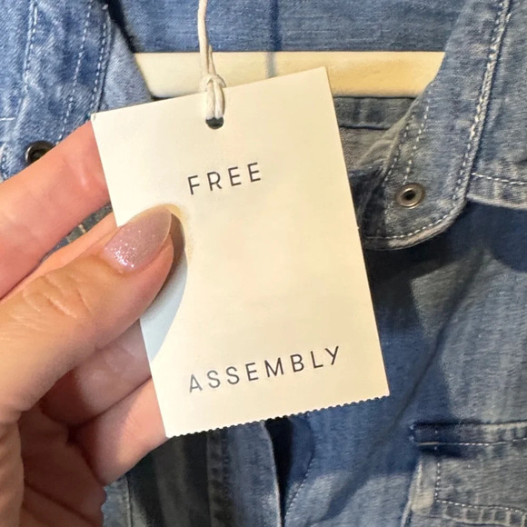 Denim Long Sleeve Shirt - Picture 3 of 5